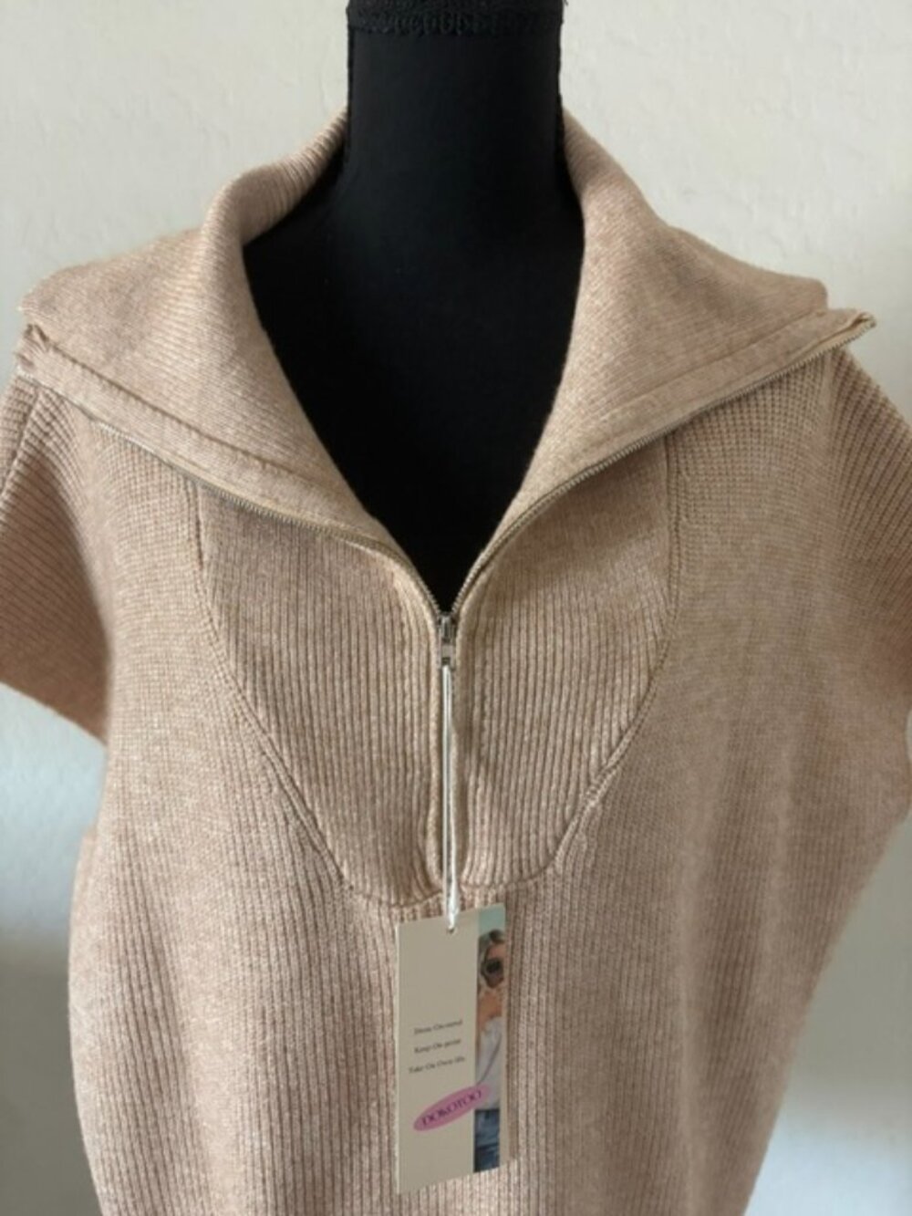 Dokotoo 2X Beige Hooded Knit Short Sleeve Top NWT